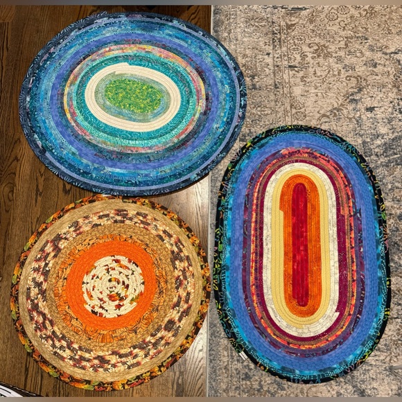 New handmade Round Fall Autumn Jelly Roll Rug - Picture 7 of 7
